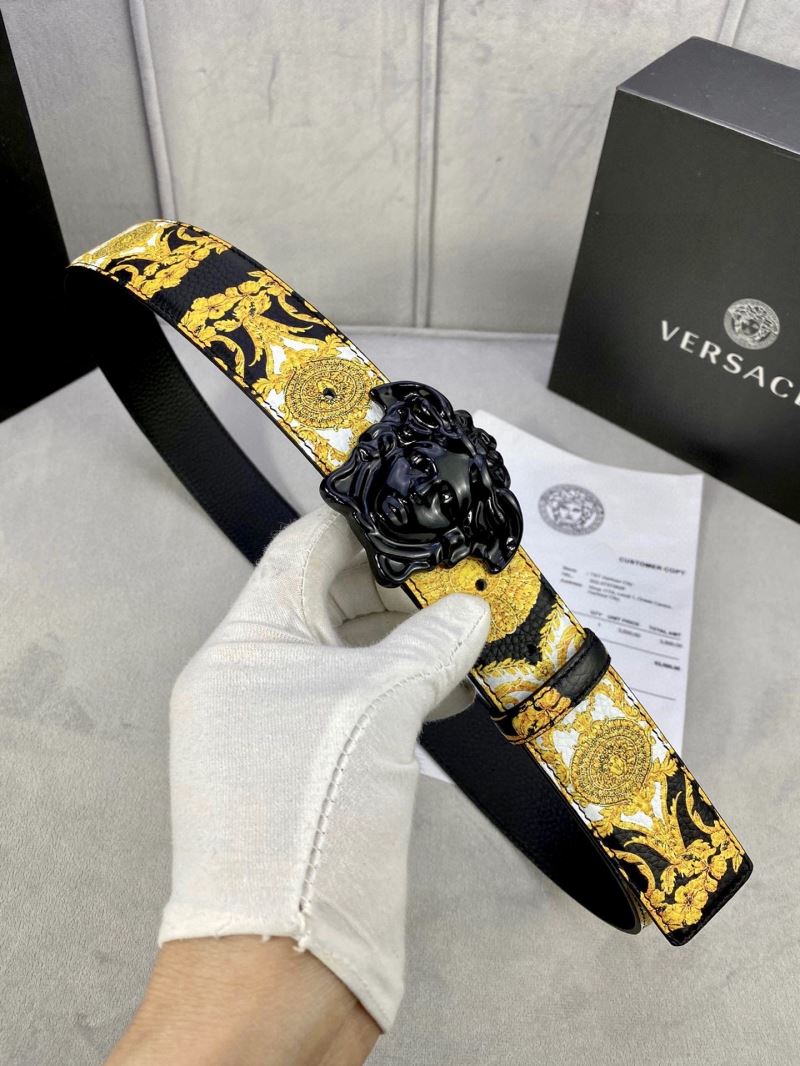 VERSACE